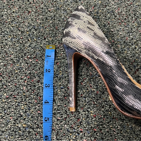 SCHUTZ Grey Black White Metallic Leather Snakeskin Print Pumps Stiletto Heel 6.5 - Picture 16 of 16